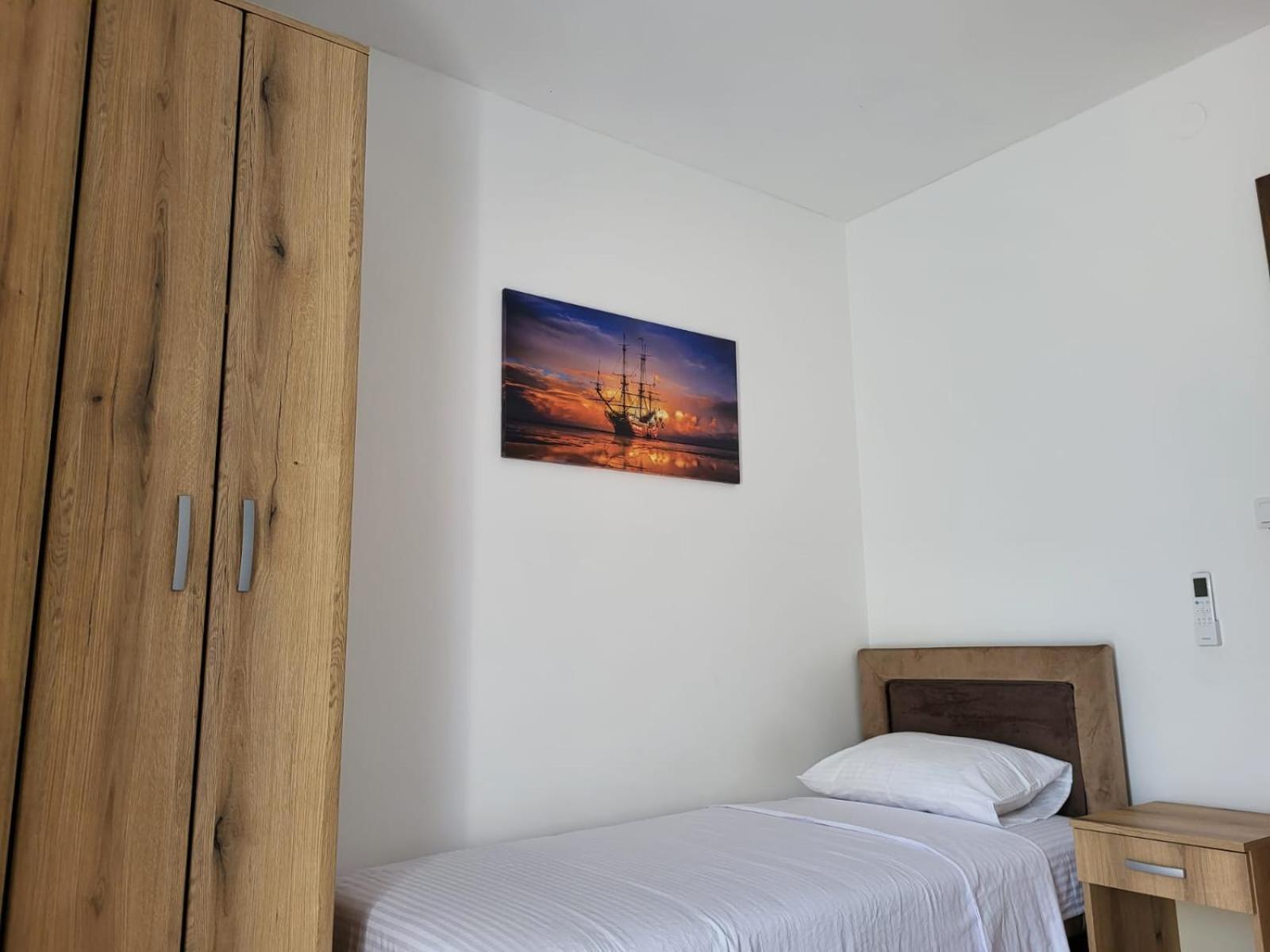 Matkovic Residence Tivat Zimmer foto